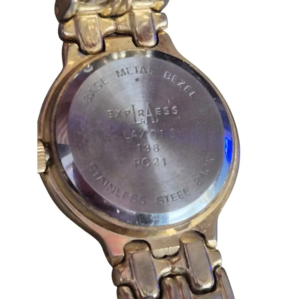 LA Express Womens Watch Vintage Elegant affordable and‎ timeless Matching band